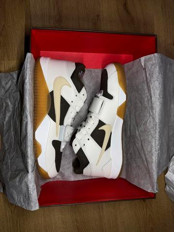 Travis Scott x Jordan Jumpan Sneakers + Dustbag beschikbaar voor biedingen