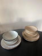 Serviesset Xenos - Toscane lijn beige en grijs, Huis en Inrichting, Keuken | Servies, Ophalen, Overige typen, Zo goed als nieuw