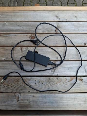 Oplader electrische fiets ! beschikbaar voor biedingen