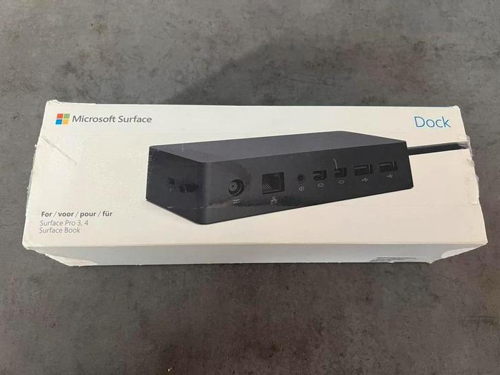 Microsoft Surface Dock voor Surface 3, 4 + Surface Book, Computers en Software, Dockingstations, Zo goed als nieuw, Ophalen of Verzenden
