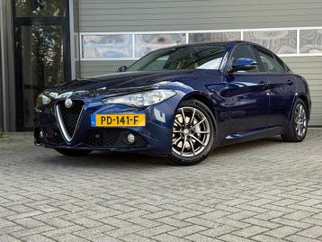 Alfa Romeo Giulia 2.0T Super TrekH/Achteruitrijcamera/Org NL beschikbaar voor biedingen