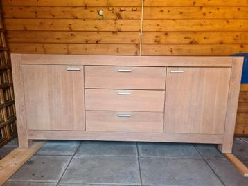 Massief eiken dressoir met echte leisteen blad beschikbaar voor biedingen