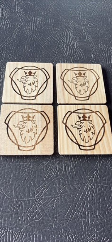 Scania onderzetters, Huis en Inrichting, Woonaccessoires | Onderzetters, Glas of Kopje, Ophalen of Verzenden