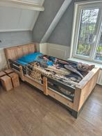 Complete Jongenskamer - Bed, bureau, bank, wandplank, Ophalen, Gebruikt, Jongetje