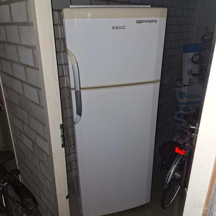 Beko Koelkast met Vriezer - Bezorging Mogelijk!, Witgoed en Apparatuur, Koelkasten en IJskasten, Gebruikt, Met aparte vriezer