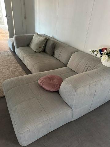 Gezellige Stoffen Bank | Compleet Met Poef beschikbaar voor biedingen