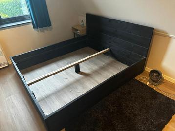 Steigerhouten bed, zwart