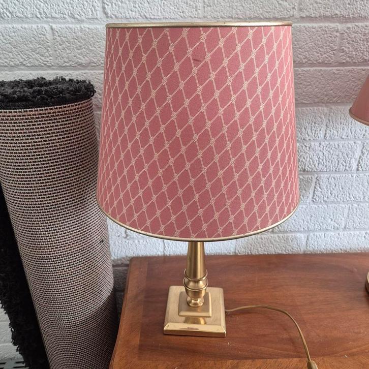 Vintage Tafellamp met Roze Kap, Huis en Inrichting, Lampen | Vloerlampen, Gebruikt, 100 tot 150 cm, Metaal, Stof, Ophalen