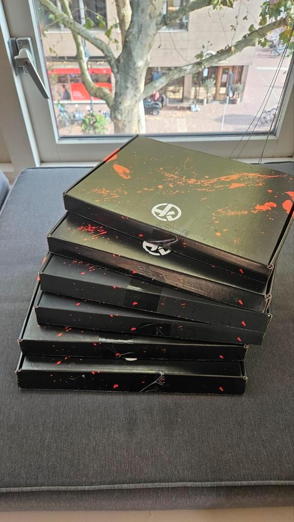 Compleet Hunt a Killer - Vindication, Hobby en Vrije tijd, Gezelschapsspellen | Bordspellen, Ophalen of Verzenden