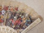 Vintage Spaanse waaier van stof, Ophalen of Verzenden