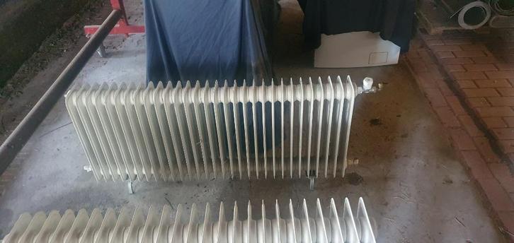 Cv radiateur, Doe-het-zelf en Verbouw, Verwarming en Radiatoren, Zo goed als nieuw, Radiator, 30 tot 80 cm, 60 tot 150 cm, Ophalen