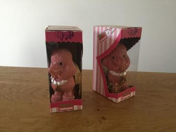 Blond Amsterdam badstop beschikbaar voor biedingen