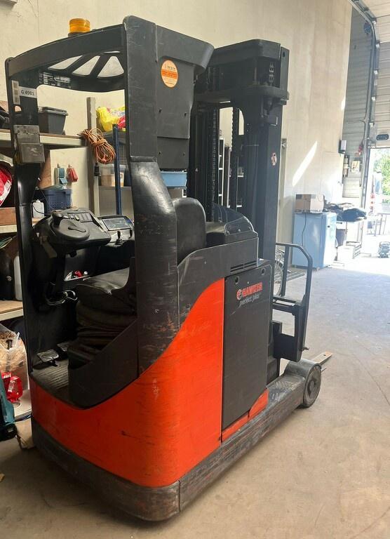 Linde smalle reachtruck, Zakelijke goederen, Machines en Bouw | Heftrucks en Intern transport, Reachtruck, Elektrisch, 1000 tot 2000 kg