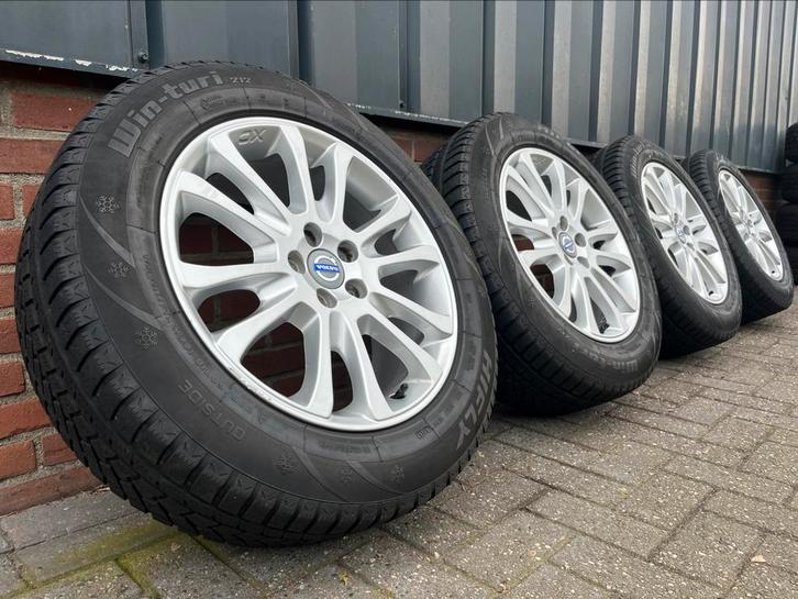 18 inch Originele Volvo XC60 Winterset Mantus, Auto-onderdelen, Banden en Velgen, Banden en Velgen, Winterbanden, 18 inch, 235 mm