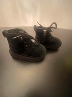 Ugg, Kinderen en Baby's, Kinderkleding | Schoenen en Sokken, UGG, Meisje, Overige typen, Ophalen of Verzenden