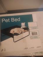 Zo goed als nieuwe katten of honden bed., Ophalen, Zo goed als nieuw