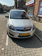 Nette Opel Zafira, Auto's, Opel, Voorwielaandrijving, Euro 5, Stof, 4 cilinders