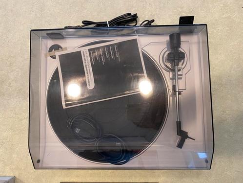Platenspeler van ION TTUSB05XL - USB turntable, Audio, Tv en Foto, Platenspelers, Zo goed als nieuw, Platenspeler, Overige merken
