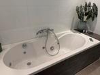 Wit Bad met whirlpool systeem, motor en kraan, Ophalen, Zo goed als nieuw