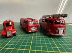 Set van 3 Dinky Toy brandweer auto's, Hobby en Vrije tijd, Modelauto's | 1:43, Dinky Toys, Ophalen of Verzenden, Bus of Vrachtwagen