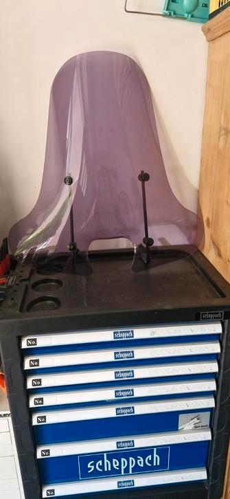 Hoog scherm piago zip. Z.g.a.n. beschikbaar voor biedingen