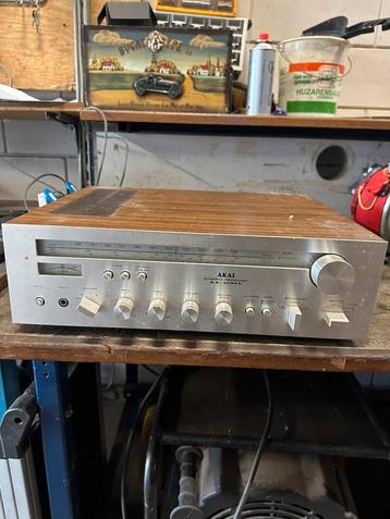Akai aa 1020l versterker beschikbaar voor biedingen