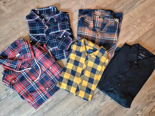 4 geruiten blouse 1 zwarte blouse lange mouw XXL, Kleding | Heren, Heren-kledingpakketten, Zo goed als nieuw, Overige maten, Ophalen