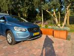 Volvo XC60 2.0 T5 AUT 2015 Blauw, Auto's, Volvo, Zwart, 4 cilinders, 1969 cc, Blauw