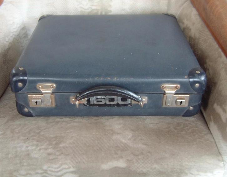 oud koffertje koffer Cheney England, Sieraden, Tassen en Uiterlijk, Koffers, Gebruikt, Hard kunststof, Minder dan 50 cm, Minder dan 35 cm