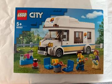 Lego City 60283 Vakantiecamper Nieuw in doos beschikbaar voor biedingen