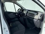 Nissan NV300 1.6 dCi 125PK L2H1 / Navigatie / Trekhaak / bet, Auto's, Bestelauto's, Origineel Nederlands, Te koop, Gebruikt, 750 kg