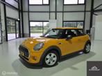 Mini Mini 1.2 One|Navi|Cruise|PDC|Stoelverwarming|JCW|, Voorwielaandrijving, Gebruikt, Overige kleuren, 4 stoelen