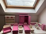 Houten Poppenhuis Meubeltjes - Roze/Wit - Nostalgisch, Ophalen, Gebruikt, Poppenhuis