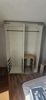 Kledingkast zoekt een fijne omgeving, Huis en Inrichting, Ophalen, Zo goed als nieuw, 50 tot 75 cm, 150 tot 200 cm