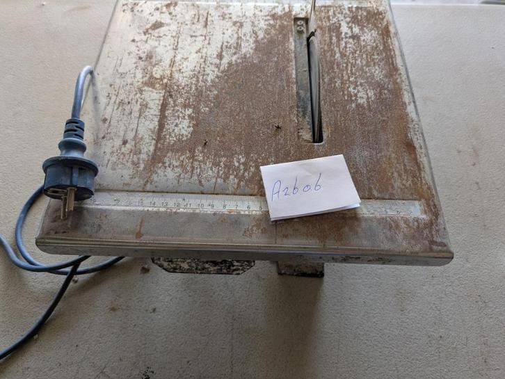 Tegelzaag, Doe-het-zelf en Verbouw, Gereedschap | Zaagmachines, Gebruikt, Overige typen, 600 tot 1200 watt, Minder dan 30 mm, Ophalen