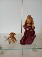 Moeder en kind. Hout, ijzerdraad, verf en textiel., Verzamelen, Poppen, Ophalen of Verzenden, Zo goed als nieuw, Pop