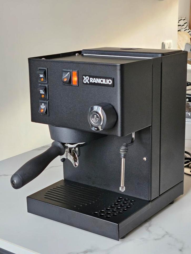 Rancilio Silvia (uniek!), Witgoed en Apparatuur, Koffiezetapparaten, Zo goed als nieuw, Gemalen koffie, Espresso apparaat, 2 tot 4 kopjes