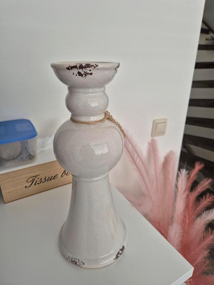Riverdal Kaarsen kandelaar in de kleur wit, Huis en Inrichting, Woonaccessoires | Kandelaars en Kaarsen, Zo goed als nieuw, Kandelaar