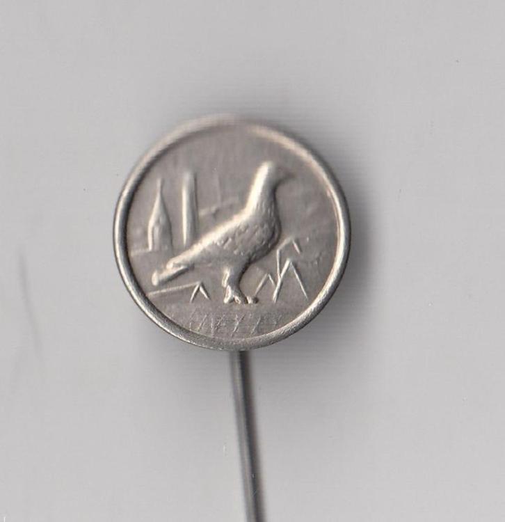 Duif Duiven rond speldje, Verzamelen, Speldjes, Pins en Buttons, Gebruikt, Speldje of Pin, Overige onderwerpen, Ophalen of Verzenden