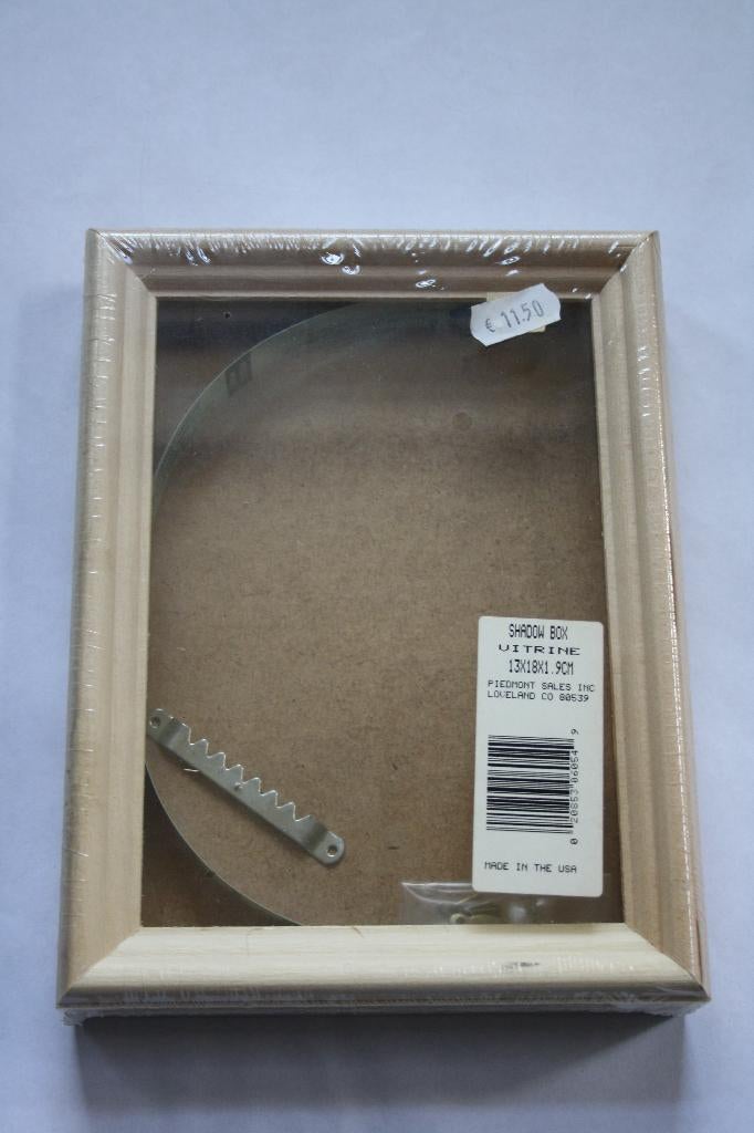 Houten Shadowbox (vitrine) 13x18x1,9cm, Ophalen of Verzenden, Nieuw