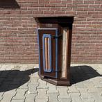 Middelhoge zweedse hoekkast antiek, Antiek en Kunst, Curiosa en Brocante, Ophalen