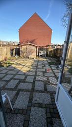 Gratis tuintegels, Ophalen of Verzenden, Zo goed als nieuw