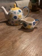 Theepot en melkkannetje, Ophalen of Verzenden, Overige stijlen, Overige typen