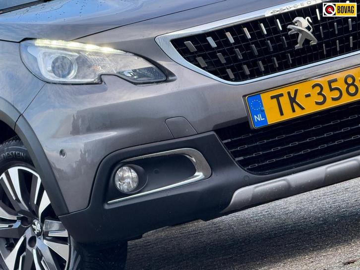 Peugeot 2008 1.2 PureTech 110pk Allure - Gris Platinium - Pa, Auto's, Peugeot, Bedrijf, Te koop, Metallic lak, Benzine, Euro 6