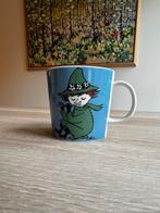 Arabia Finland Moomin Mok - Snufkin, Huis en Inrichting, Keramiek, Ophalen of Verzenden, Zo goed als nieuw, Overige stijlen