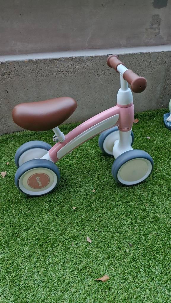 Leuke Loopfiets voor de Kleintjes!, Kinderen en Baby's, Speelgoed | Buiten | Voertuigen en Loopfietsen, Zo goed als nieuw, Loopfiets