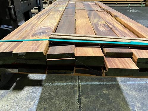 Hardhout-Okan–vlonderplanken-terrasplanken-planken-vlonder, Tuin en Terras, Palen, Balken en Planken, Nieuw, Planken, 250 cm of meer