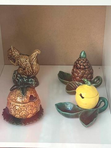 Antiek majolica ananas jampotje met schotel portugal beschikbaar voor biedingen