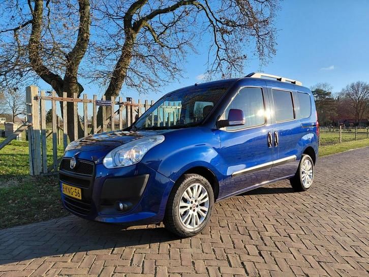 Fiat Doblò 1.4 T-Jet Emotion, Auto's, Fiat, Bedrijf, Te koop, Doblo, ABS, Airbags, Airconditioning, Bluetooth, Centrale vergrendeling