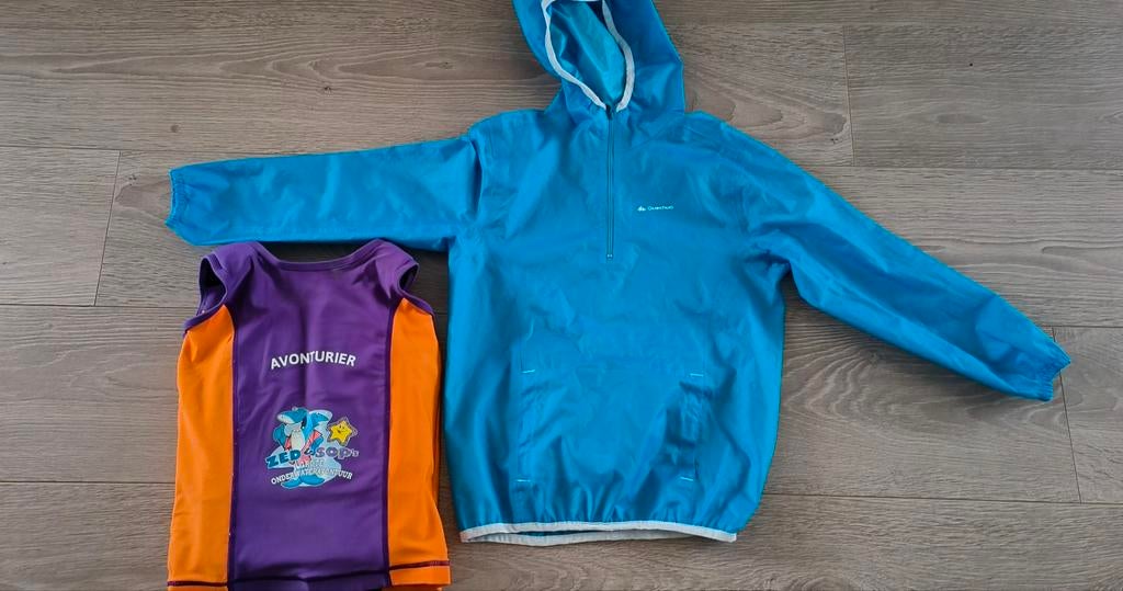 Zwemvest en regenjas - Kinderkleding, Gebruikt, Jongen of Meisje, Overige maten, Ophalen of Verzenden